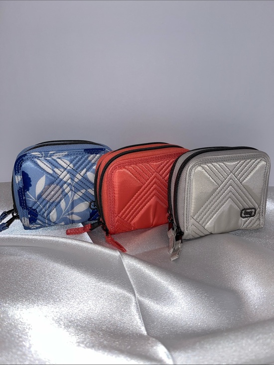 lug Handbags - LUG - NWOT - Splits 2 Compact RFID Wallet - Only 1 available now in Rosy Glow